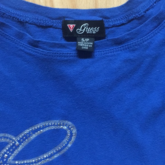 GUESS T-Shirt - Picture 3 of 3